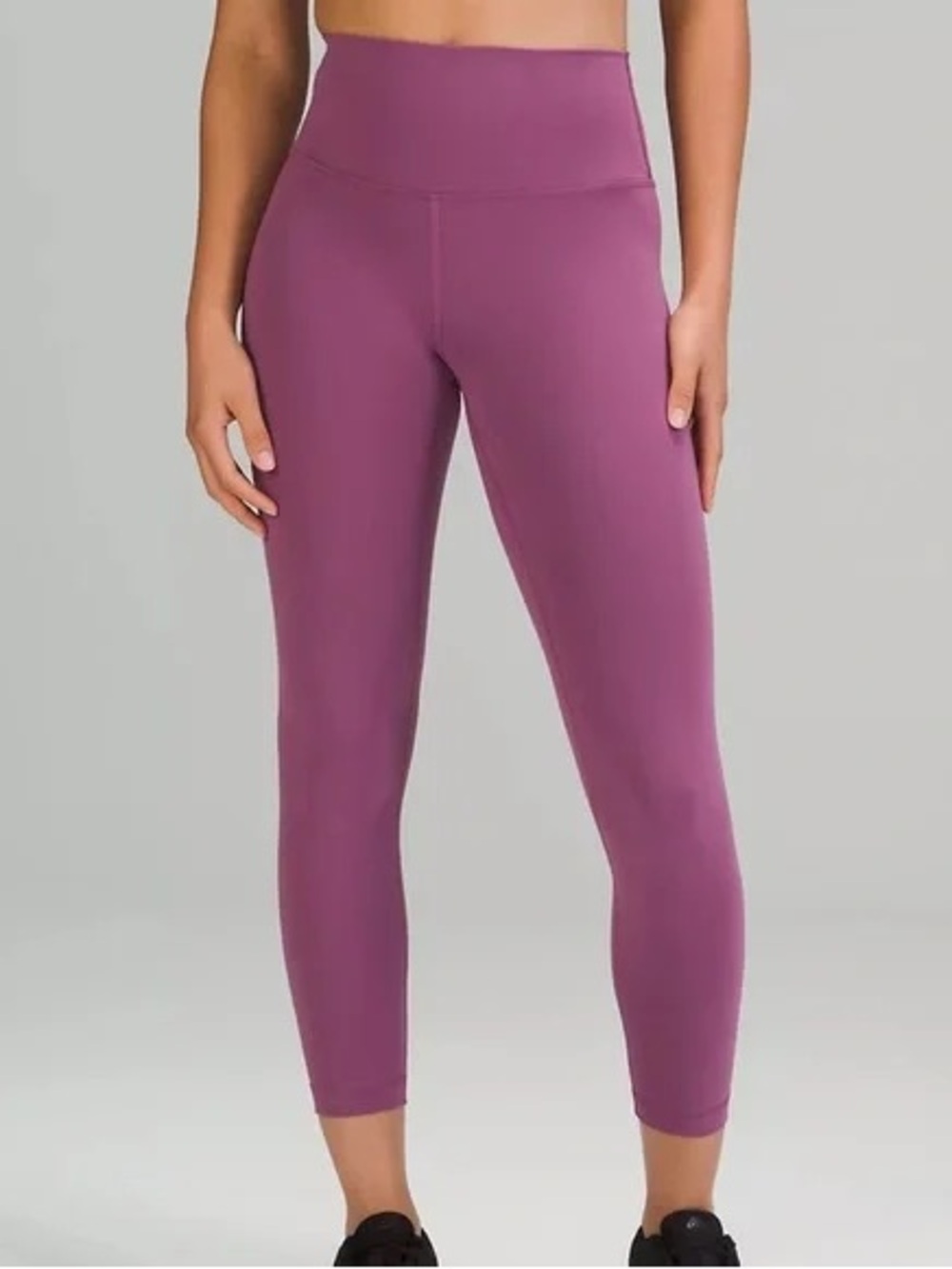 Lululemon Wunder Train High-Rise Crop 23" Size 8 - Light Plum